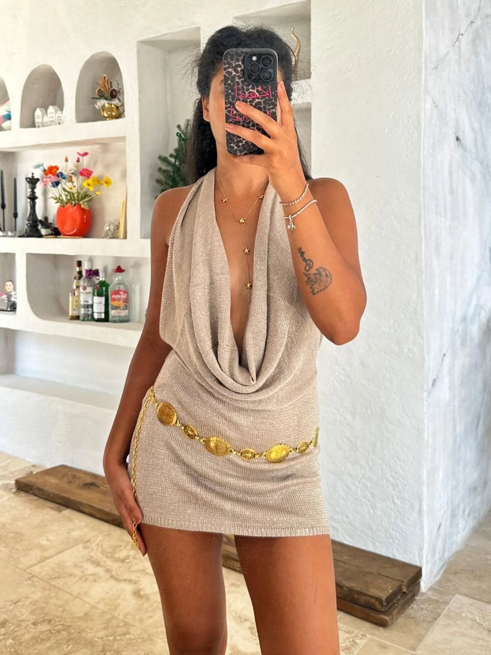 Sofia-Minivestido de mujer con escote profundo en V y espalda descubierta